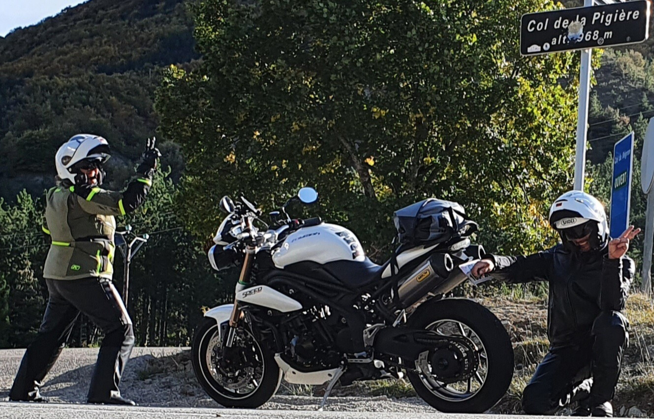 Col de la Pigière - France - Klim - Triumph - Shoei